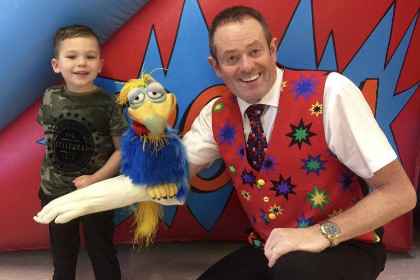 Magic Charlie PuppetsShow Portsmouth